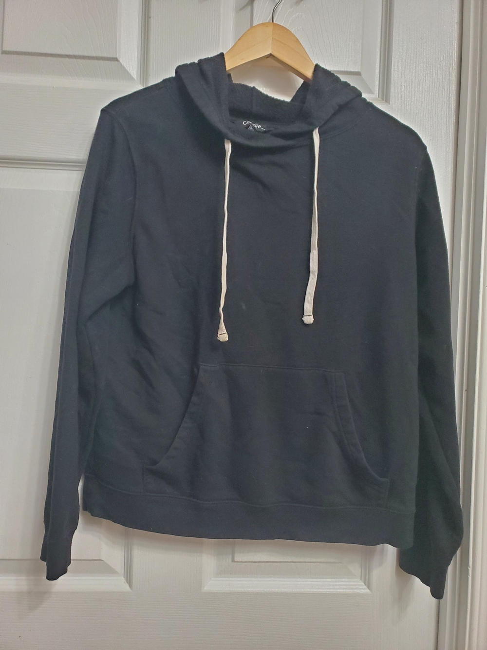 George Black Hoodie with Contrast Drawstrings - SIZE M